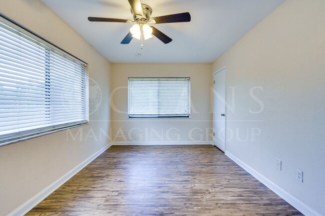 Building Photo - WATERFRONT TRAILS TOWNHOME