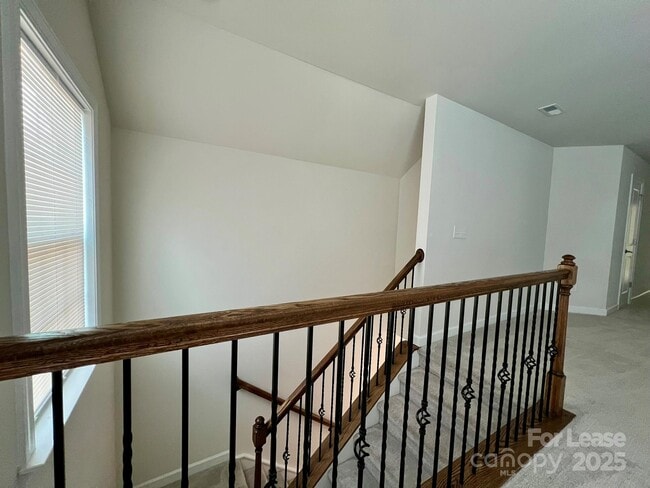 Building Photo - 25017 Westwick Ln