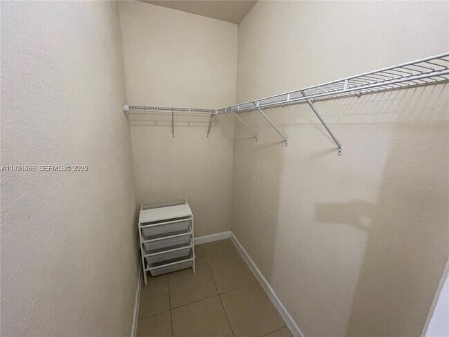 Building Photo - 17127 SW 96th St