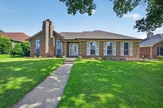 Building Photo - 1521 Glenmore Dr