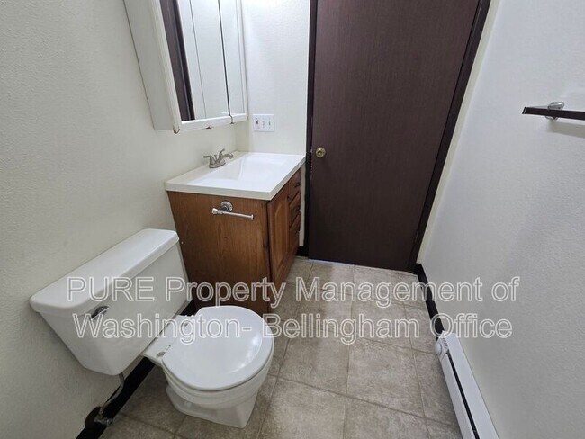 Building Photo - 1252 Nevada St