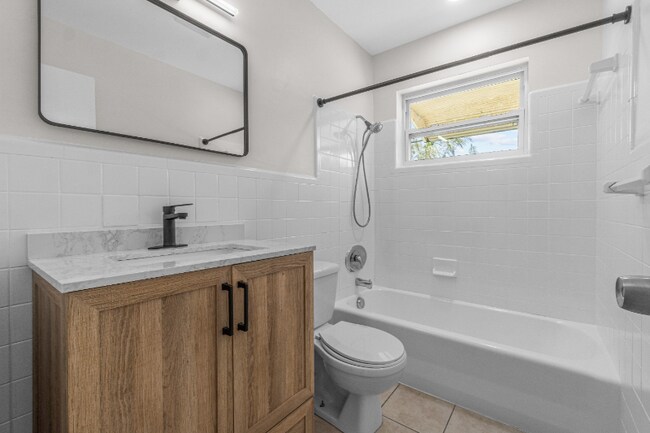 Building Photo - 1790 Redbank Rd