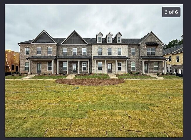 Building Photo - 3120 Marbella Cir