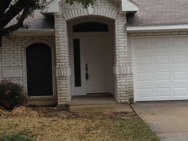 Building Photo - 4108 N Summercrest Loop