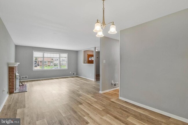 Building Photo - 14920 Carlbern Dr