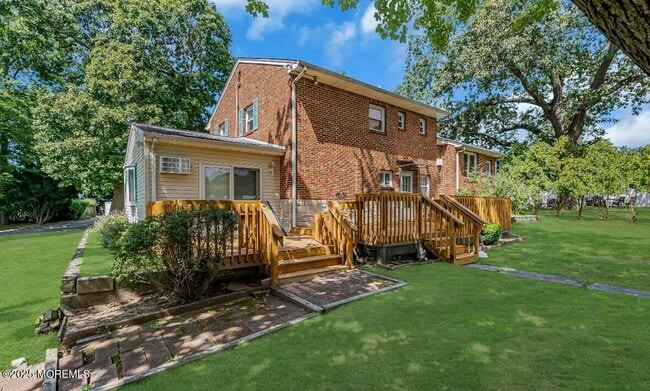 Building Photo - 221 Harrison Ave