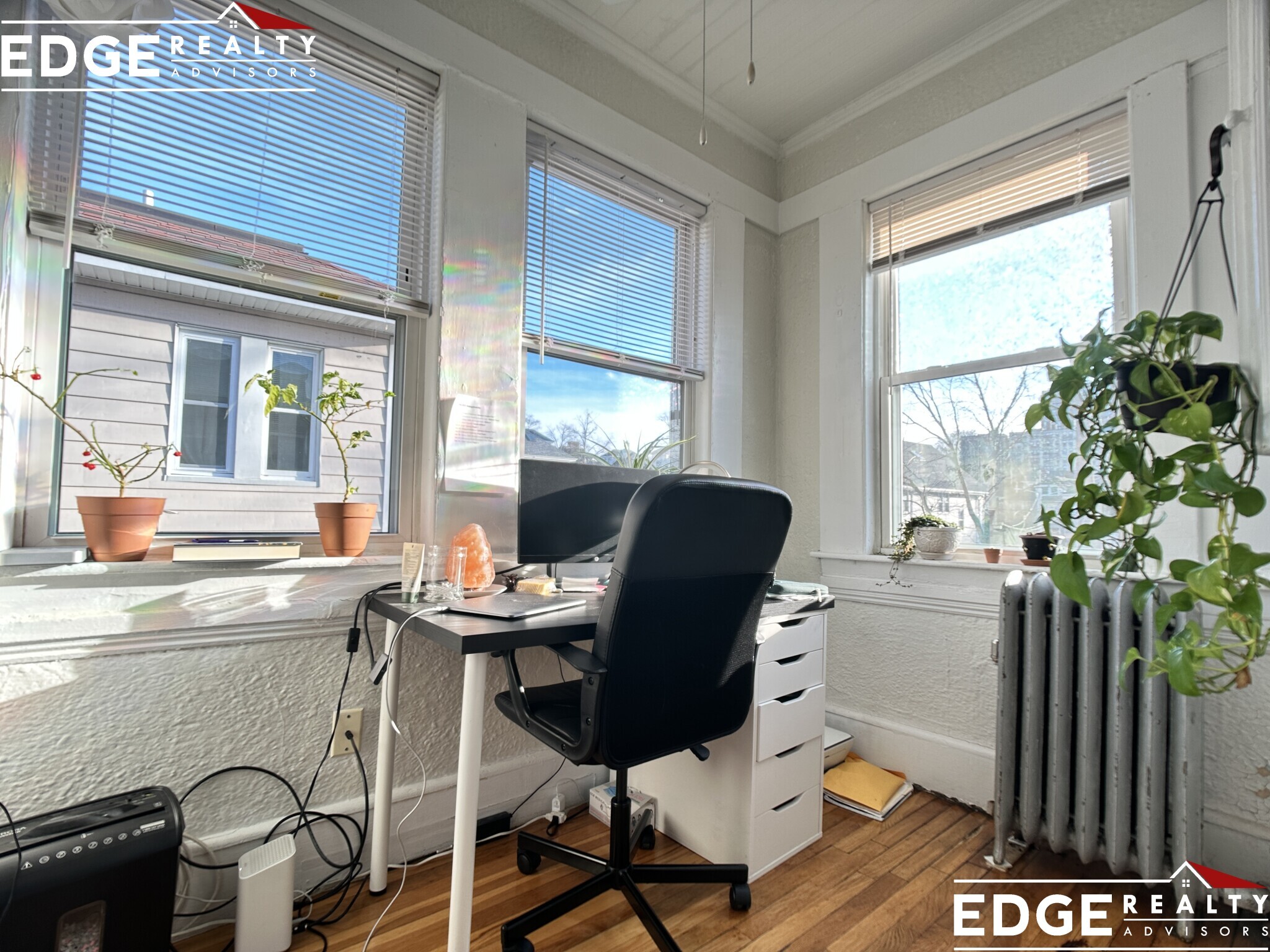 Building Photo - 1 Pama Gardens