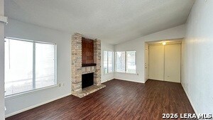 Building Photo - 9633 Ivy Bend St