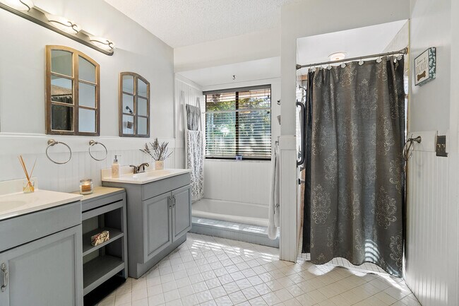 Building Photo - 9248 Neptunes Basin Ct