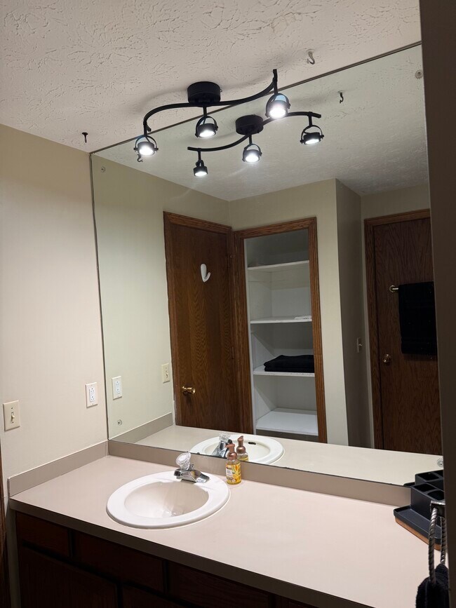 Building Photo - 3114 20th St NW