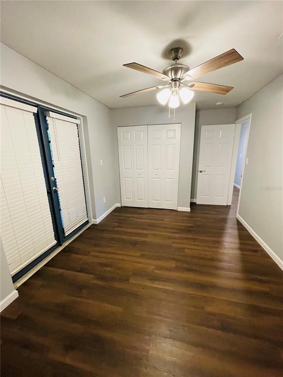 Building Photo - 6826 SW 52nd Ave