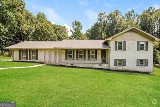 Building Photo - 1716 Regency Pl