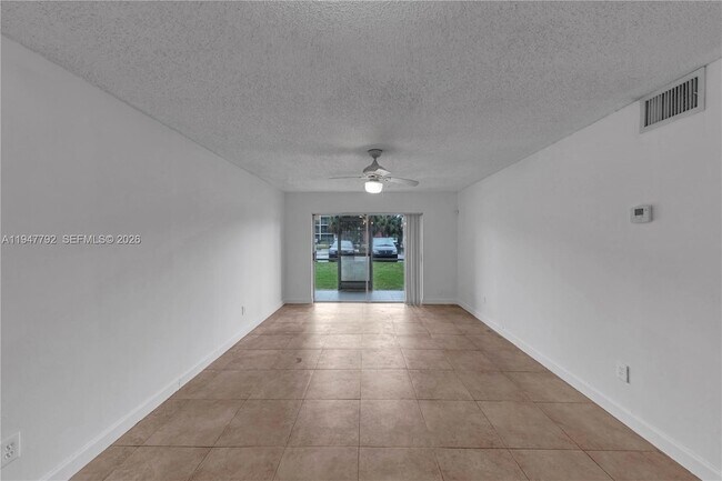 Building Photo - 2800 NW 56th Ave