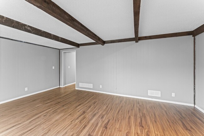 Building Photo - 16104 W 141st Terrace