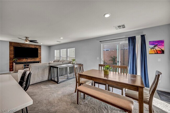 Building Photo - 10283 Massachusetts Ln