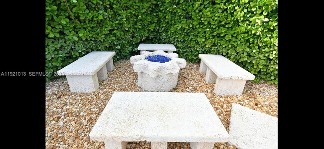 Building Photo - 17334 SW 149th Pl