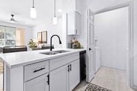 Building Photo - Anthem Town East