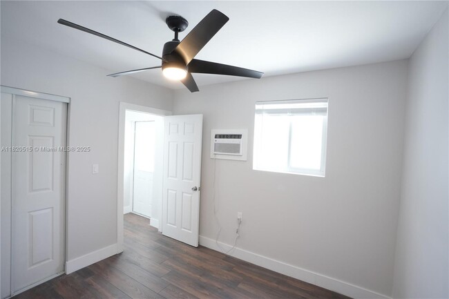 Building Photo - 14530 NW 11th Ct