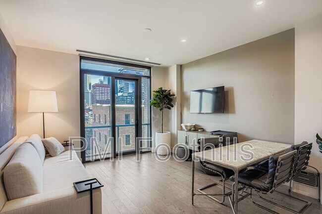 Building Photo - 1901 Wazee St