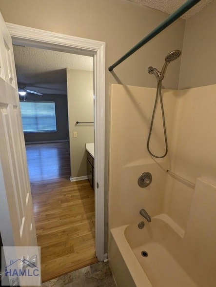 Building Photo - 1413 Desert Storm Dr