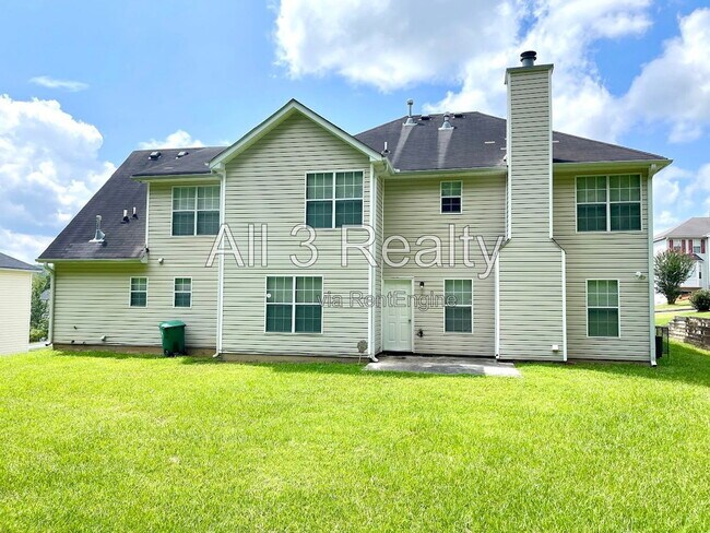 Building Photo - 1908 Demilio Dr