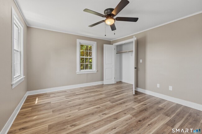 Building Photo - 238 Isinglass Rd