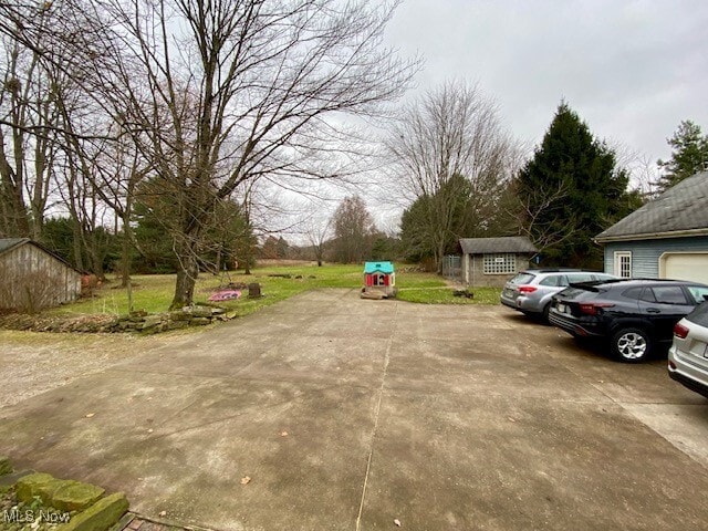 Building Photo - 2321 N Leavitt Rd NW