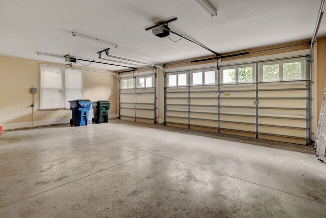 Building Photo - AVAILABLE NOW!  THIS STUNNING EUROPEAN STYLE HOME IS WAITING FOR YOU! COME SEE TODAY!