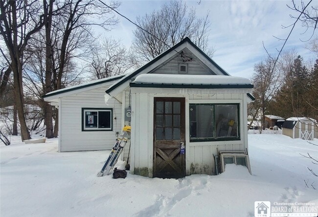 Building Photo - 176.5 Bentley Ave