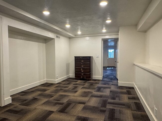 Building Photo - 3805 N 3200 W