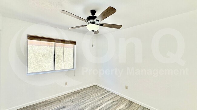 Building Photo - 413 N Flint St