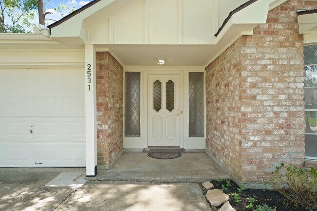 Primary Photo - 2531 Anzalone Dr