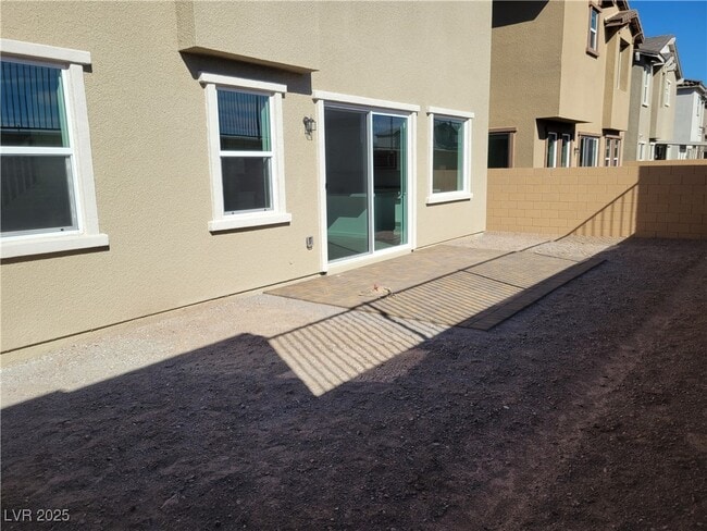 Building Photo - 187 Jaldena Ln