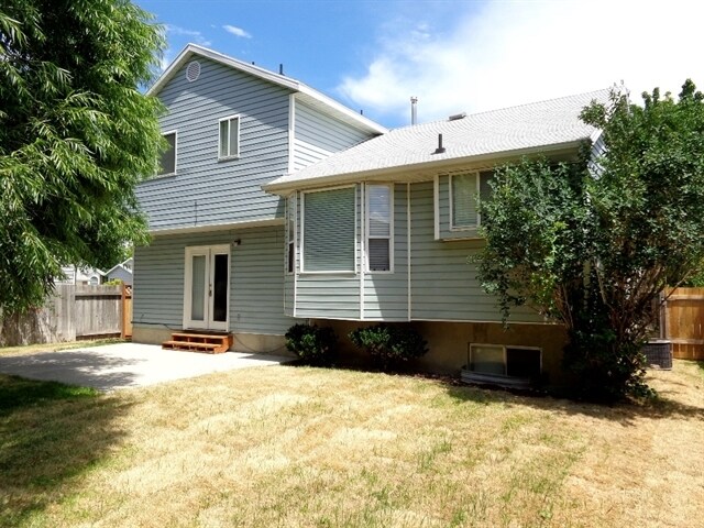 Building Photo - 7206 S Inverness Drive
