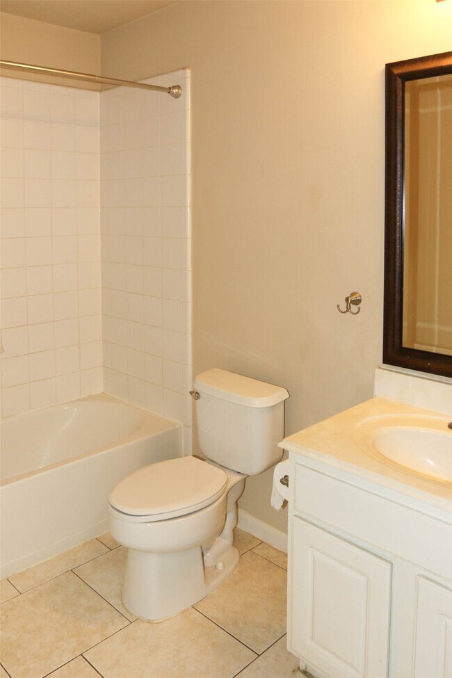 Building Photo - 18611 Peralta Hill Ln