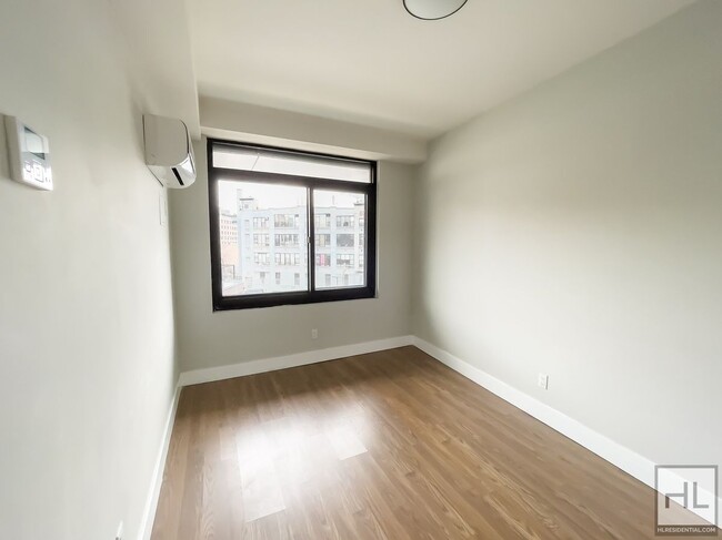 Building Photo - Bushwick Avenue / 2 Bedroom, 1 Bathroom / ...