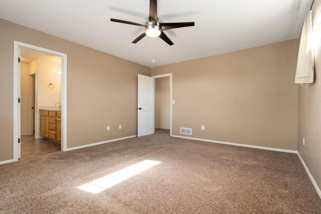 Building Photo - 4415 Wolcott Dr
