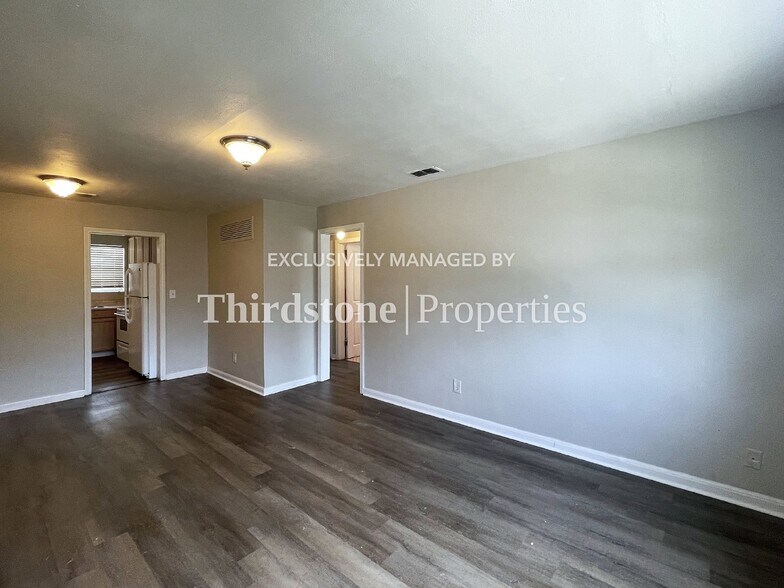 Building Photo - 3159 Belden St