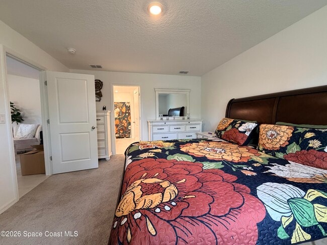 Building Photo - 341 Titan Rd SE