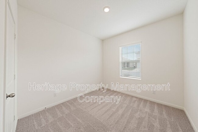 Building Photo - 6028 Pearl Mdw