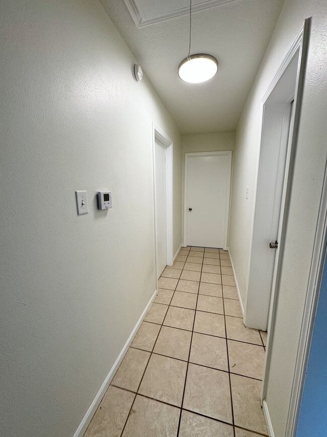 Building Photo - 3012 Gary Ave