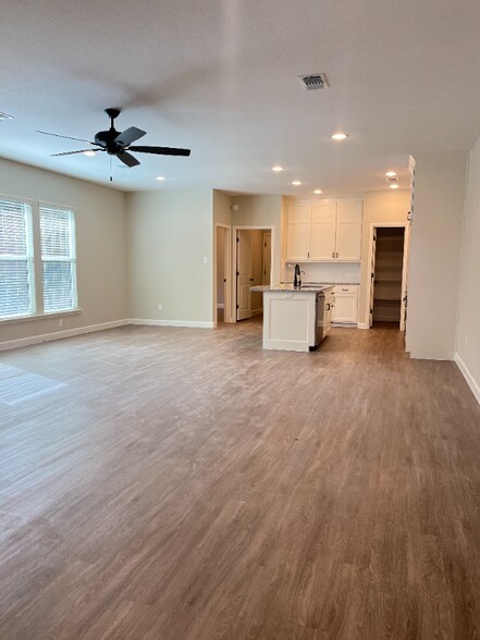 Building Photo - 1306 Milltown Rd