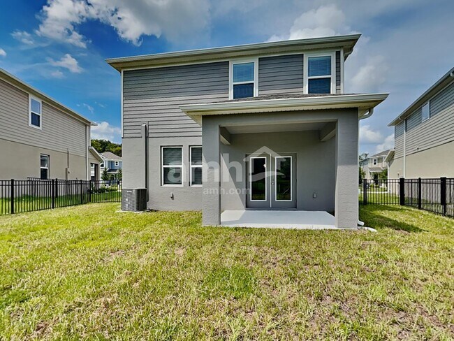 Building Photo - 27207 St Andrews Ave