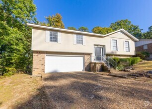 Building Photo - Beautiful Home in the Heart of Little Rock