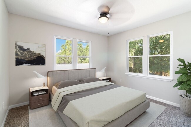 Building Photo - 181 SE State Rte 13