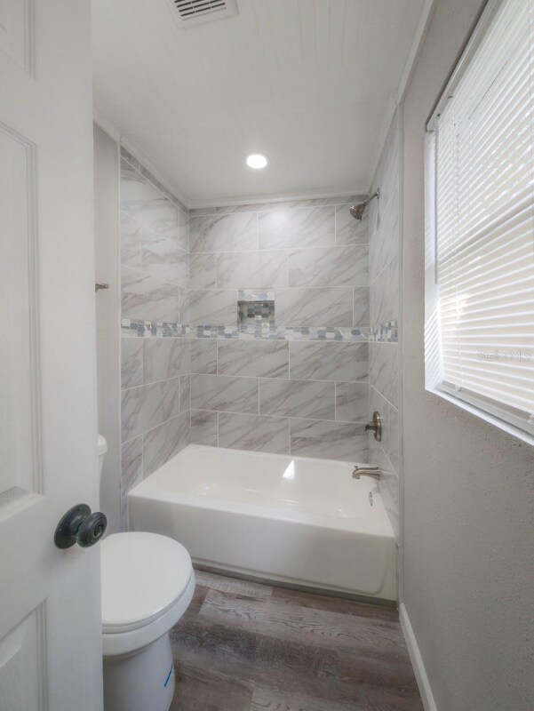 Building Photo - 1579 S Washington Ave