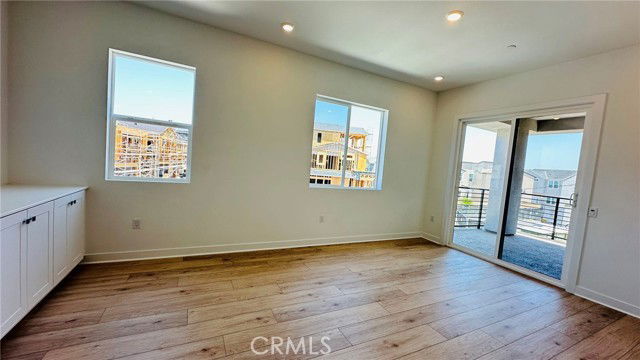 Building Photo - 499 Mulligan