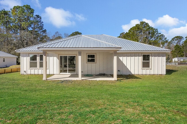 Building Photo - 706 S Brevard St