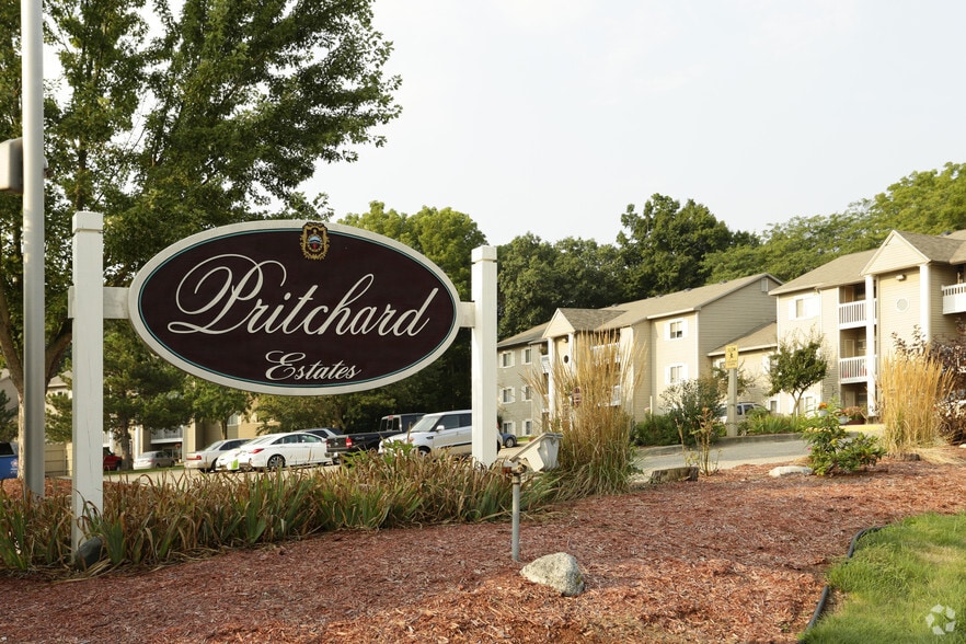 Pritchard Estates Apartments 6021/2 Hooker Rd Allegan MI 49010