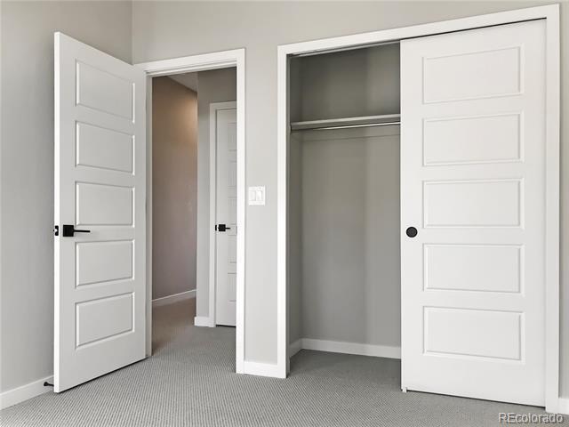 Building Photo - 6767 S Tempe Ct